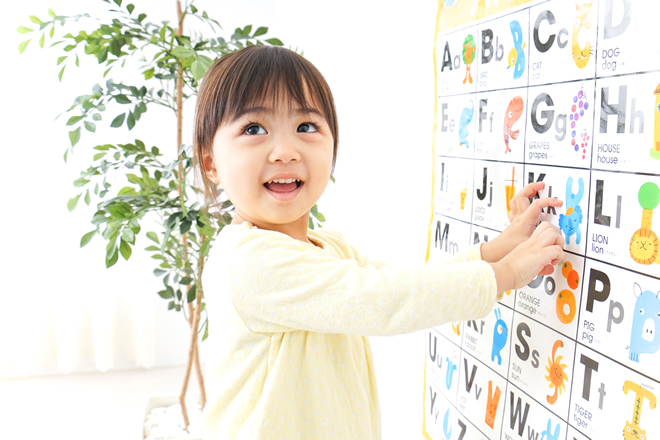 幼児向けの英語教材の選び方！どんな勉強方法が良いのか？