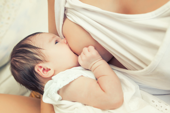 新生児の授乳時間のベストタイムは？短い・長いの原因と対策